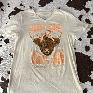 EUC Simply Southern t shirt size L